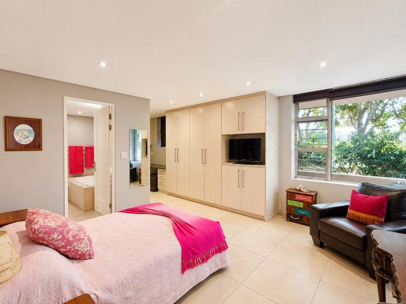 7 Bedroom Property for Sale in Valmary Park Western Cape